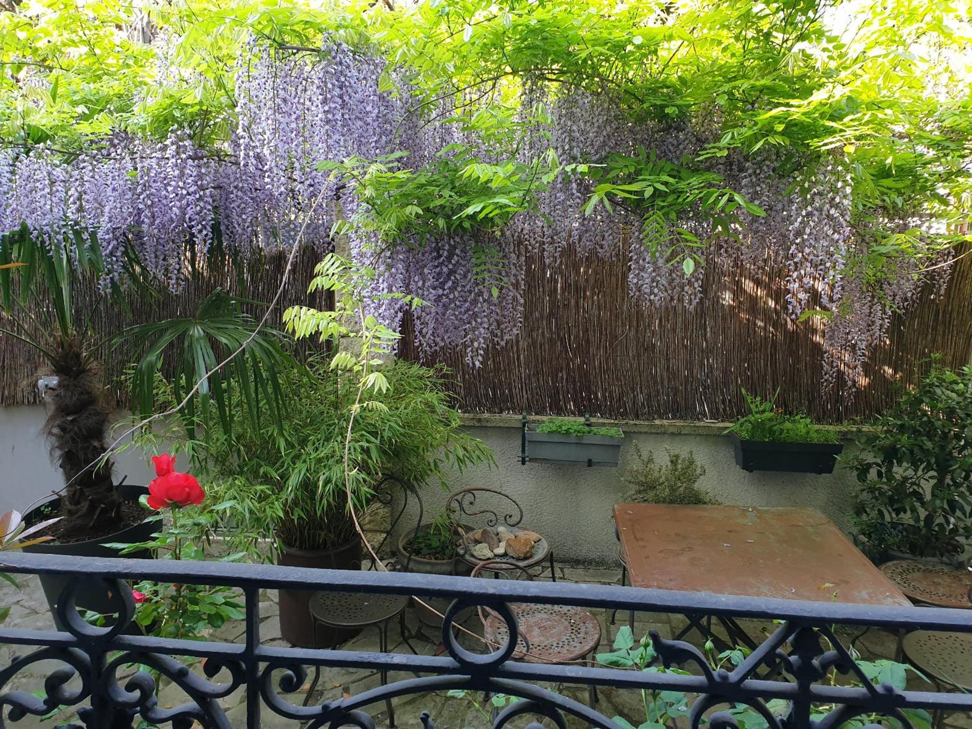 Avec Mezzanine Dans Maison D'artiste Rueil-Malmaison